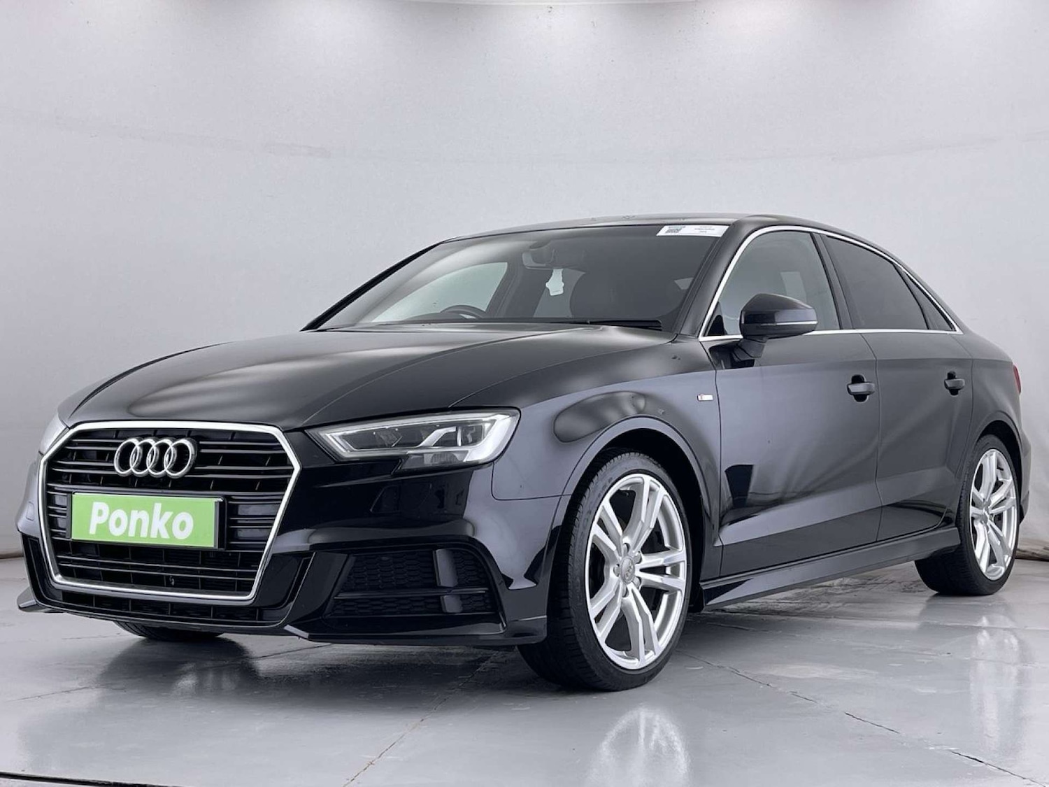 Used Audi A3 2018 for sale - 77792539: Photo 4