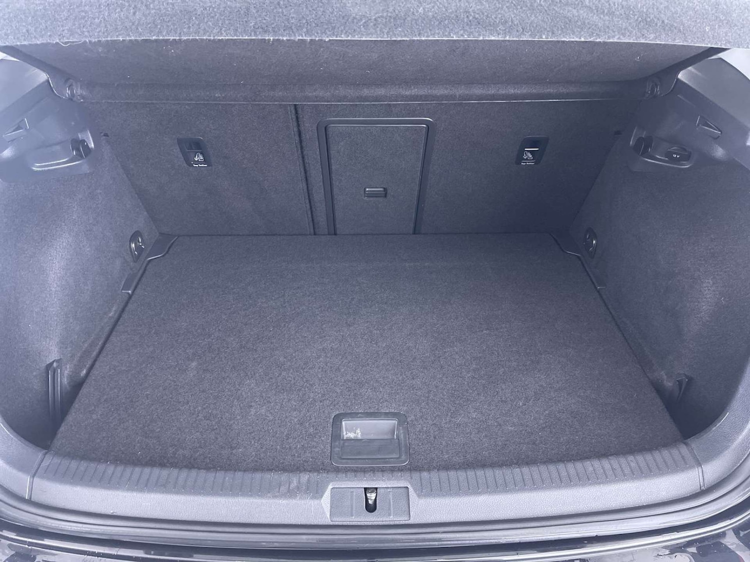 Used Volkswagen Golf 2018 for sale - 76602142: Photo 10