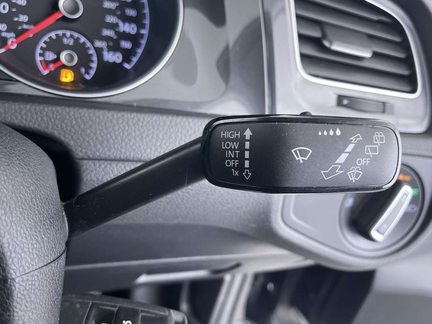 Used Volkswagen Golf 2018 for sale - 76602142: Photo 54