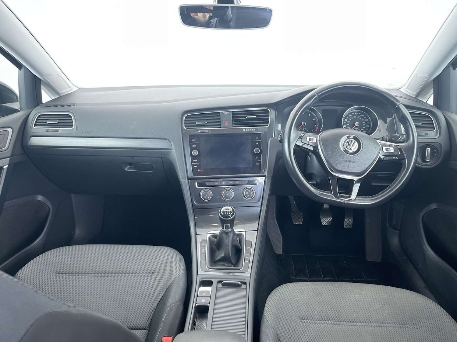 Used Volkswagen Golf 2018 for sale - 76602142: Photo 8