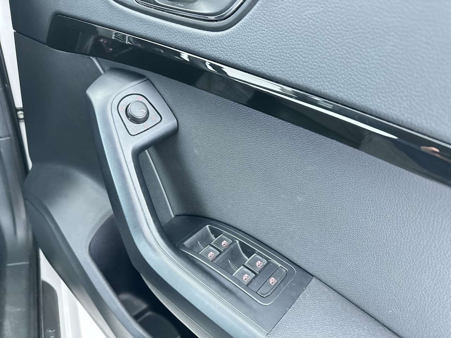 Used SEAT Ateca 2017 for sale - 77434670: Photo 51