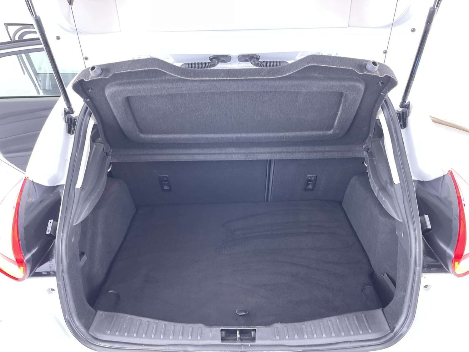 Used Ford Focus 2016 for sale - 76481393: Photo 10