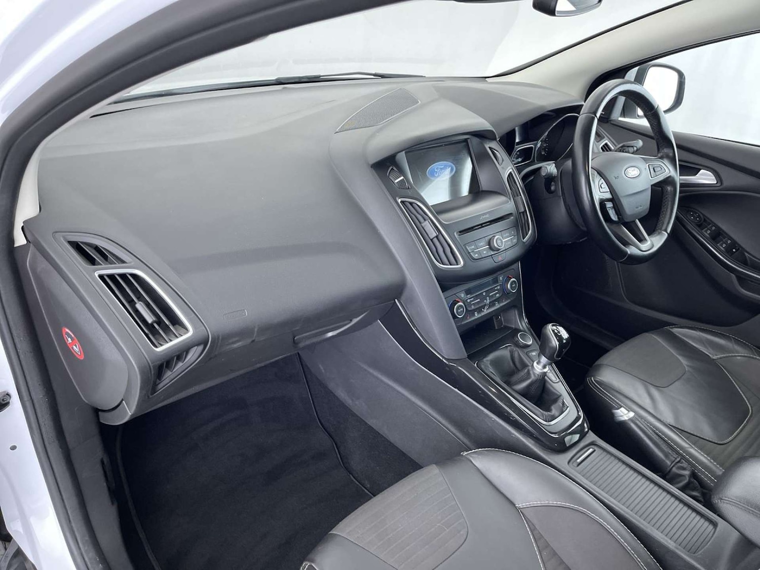 Used Ford Focus 2016 for sale - 76481393: Photo 32