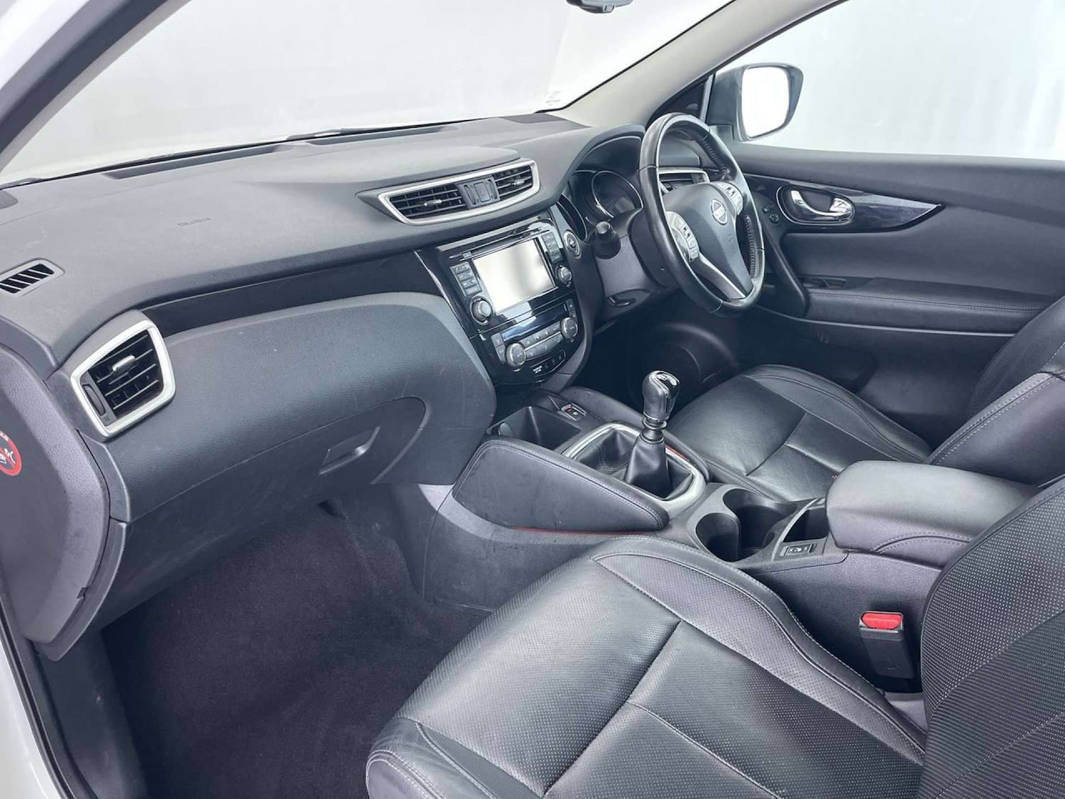 Used Nissan Qashqai 2016 for sale - 77094979: Photo 33