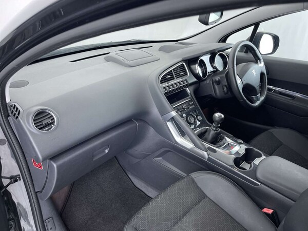 Used Peugeot 3008 2015 for sale - 76182681: Photo 32