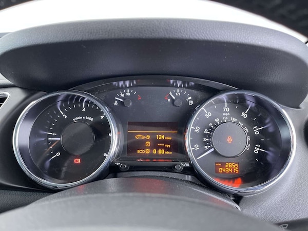 Used Peugeot 3008 2015 for sale - 76182681: Photo 39