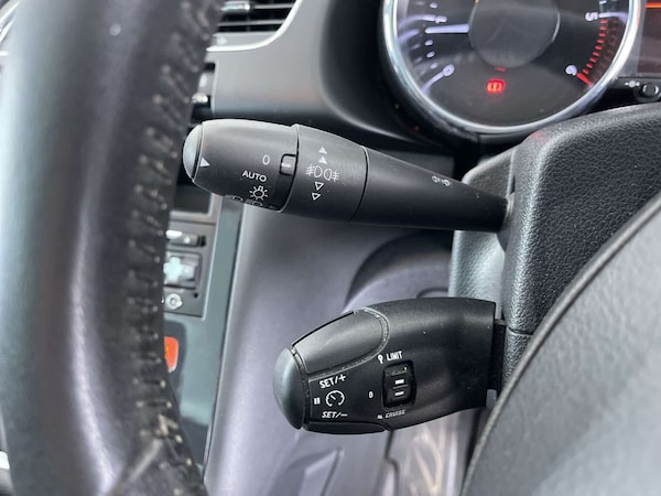 Used Peugeot 3008 2015 for sale - 76182681: Photo 50