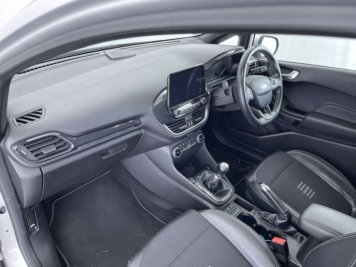 Used Ford Fiesta 2018 for sale - 76509335: Photo 30