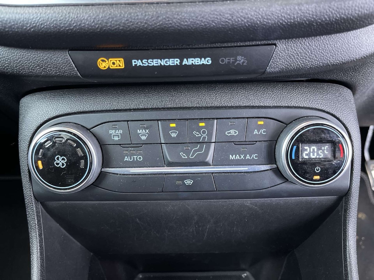 Used Ford Fiesta 2018 for sale - 76509335: Photo 42