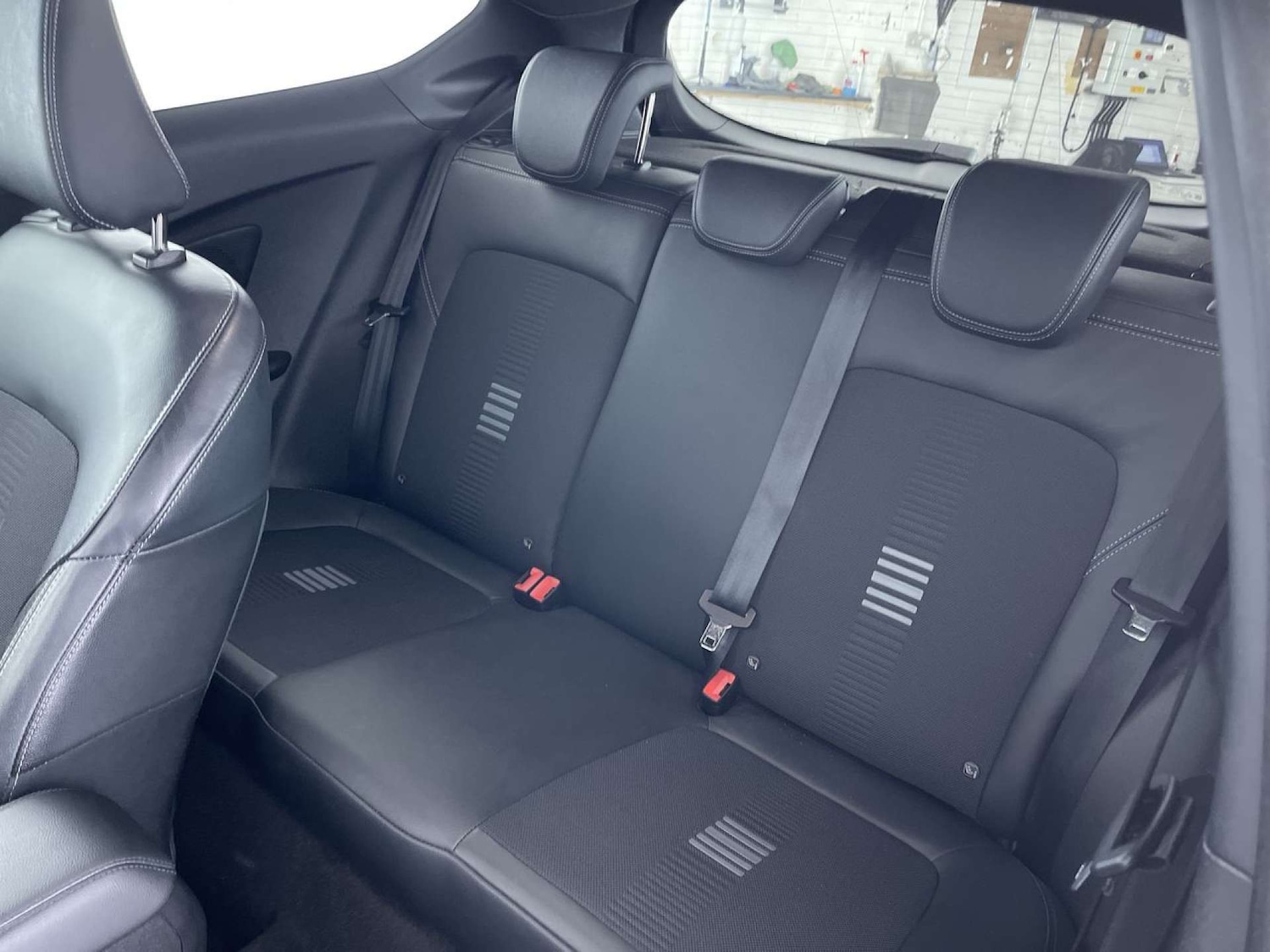 Used Ford Fiesta 2018 for sale - 76509335: Photo 9