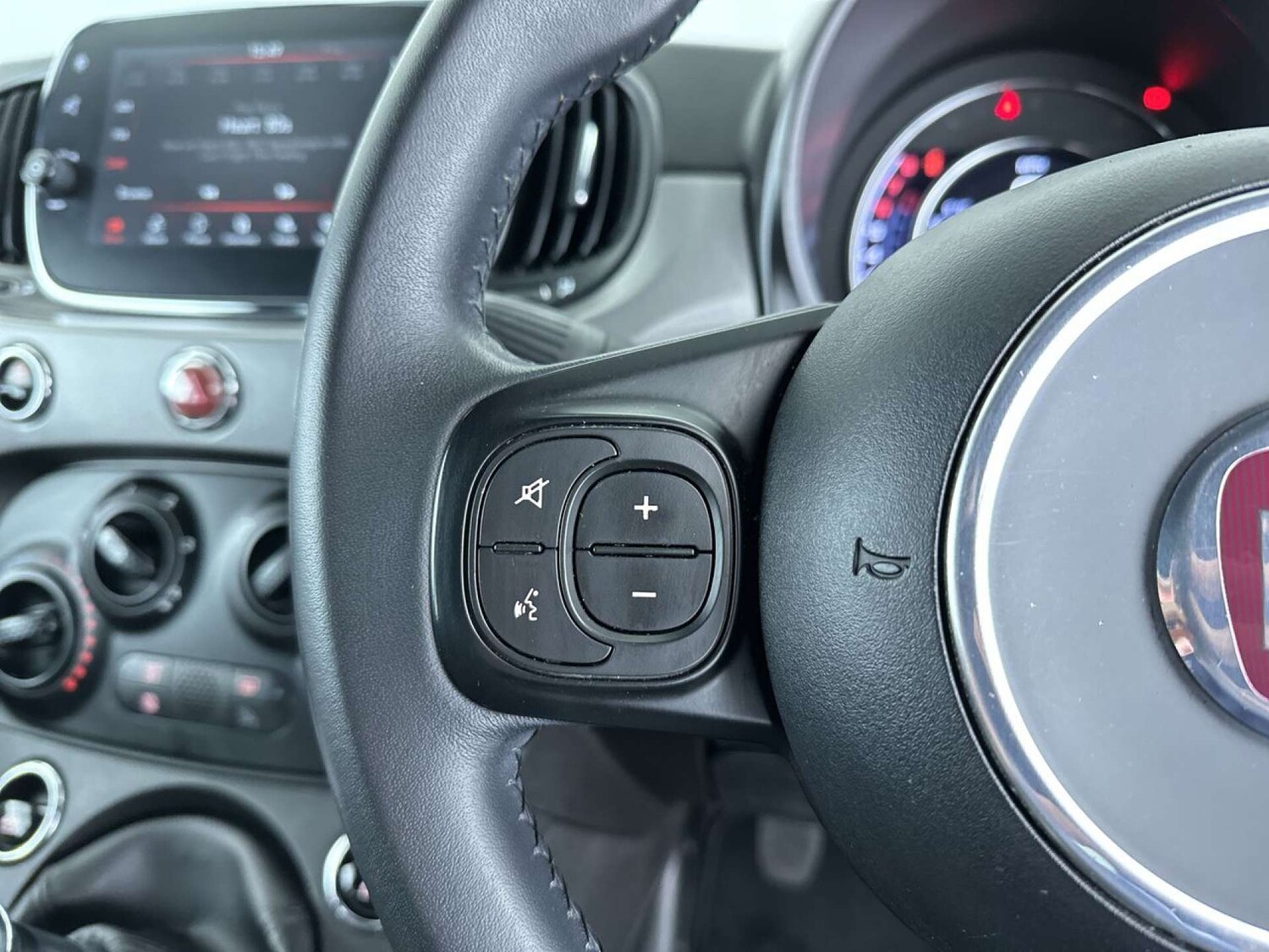 Used Fiat 500 2017 for sale - 77583895: Photo 47