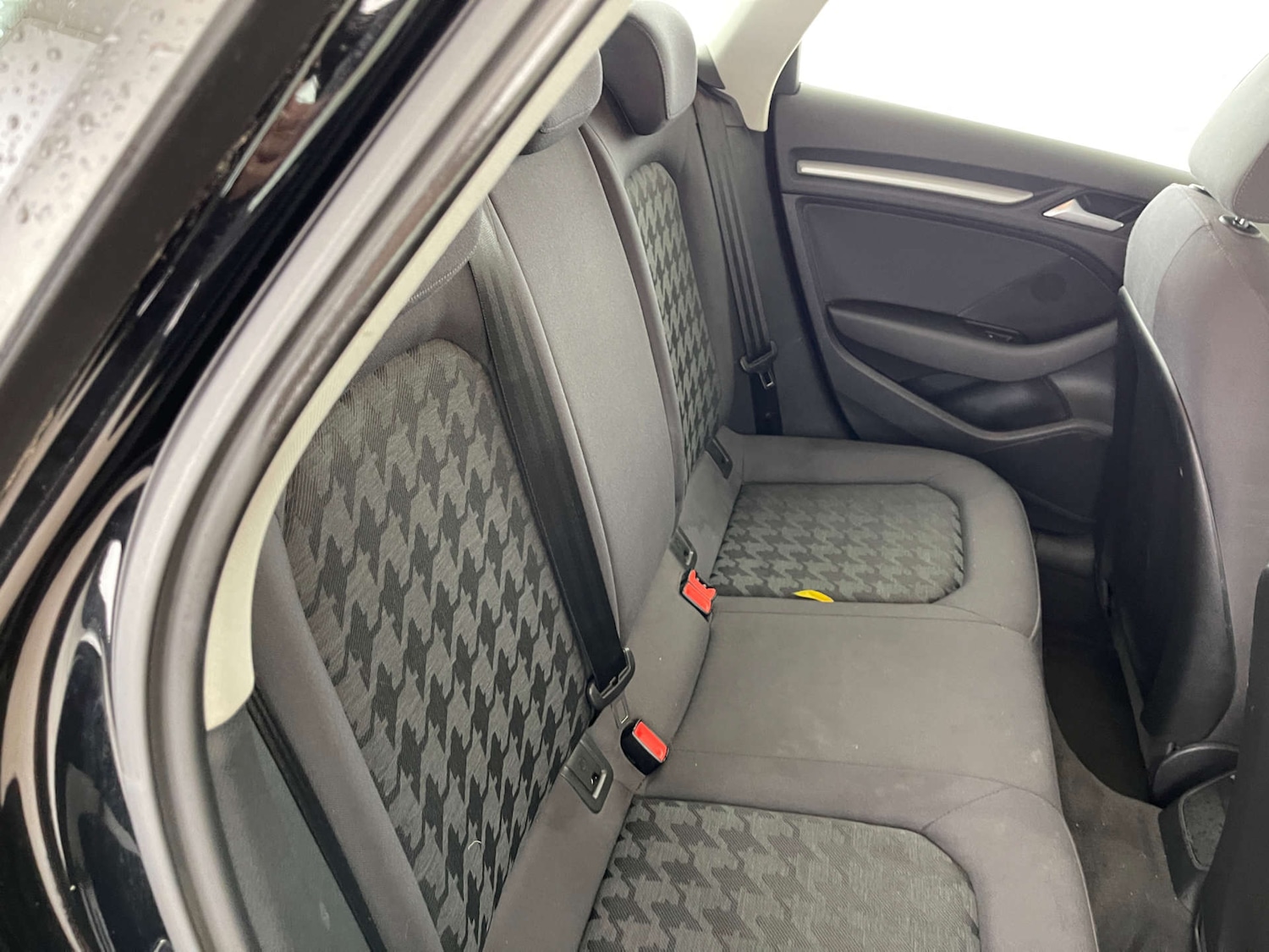 Used Audi A3 2015 for sale - 76352646: Photo 8