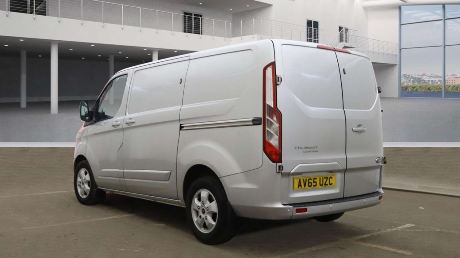 Used Ford Transit Custom 2015 for sale - 76625855: Photo 3