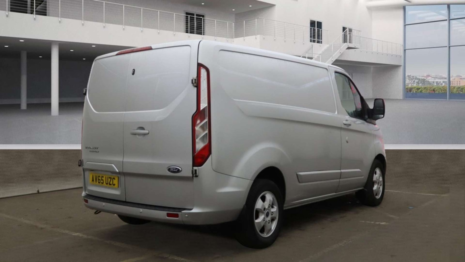 Used Ford Transit Custom 2015 for sale - 76625855: Photo 4
