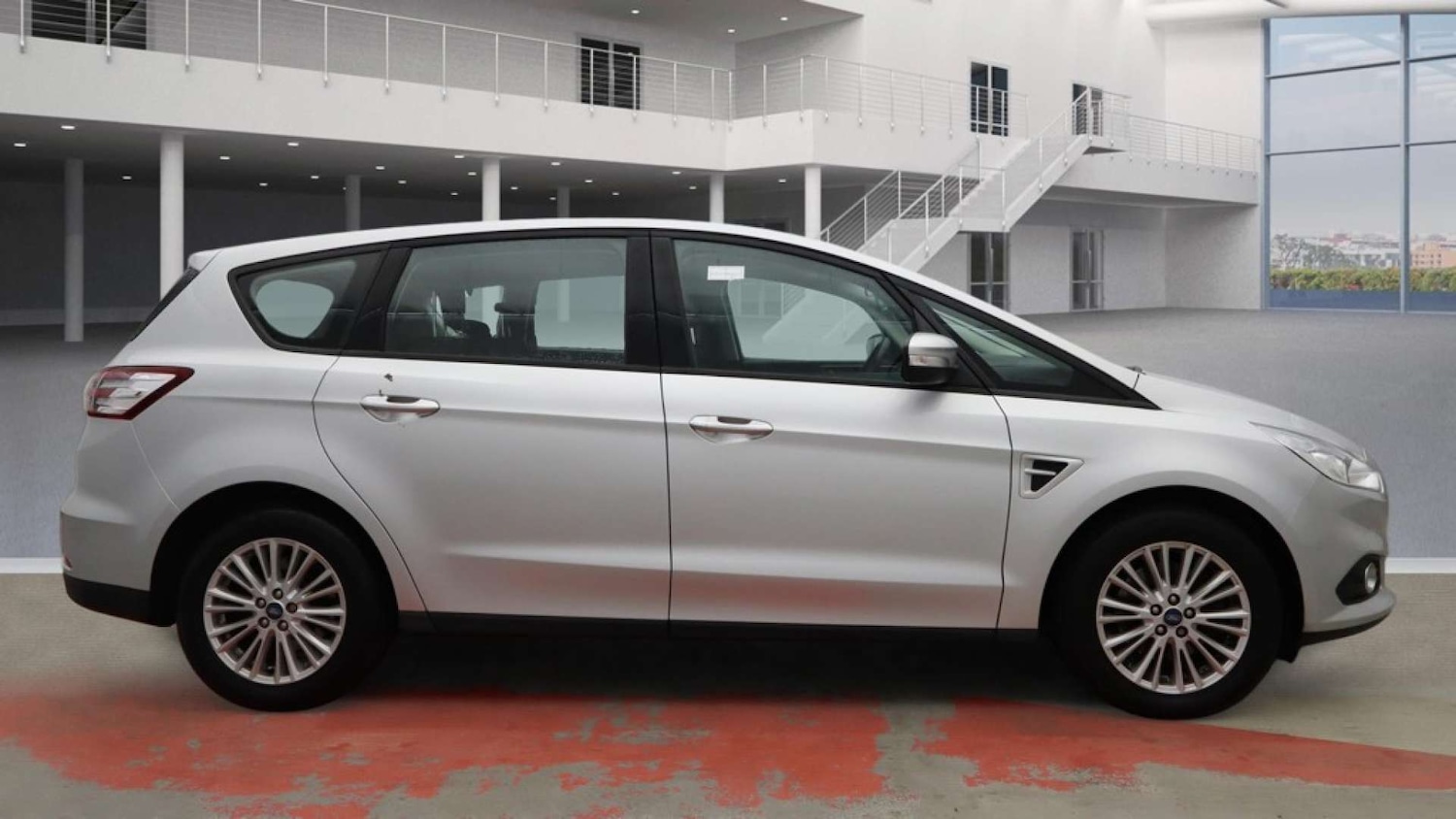 Used Ford S-Max 2019 for sale - 77326131: Photo 5