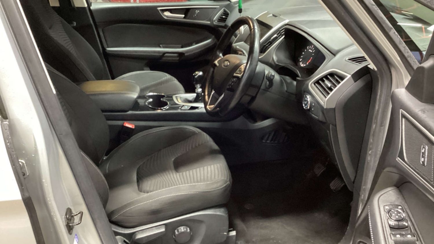 Used Ford S-Max 2019 for sale - 77326131: Photo 9