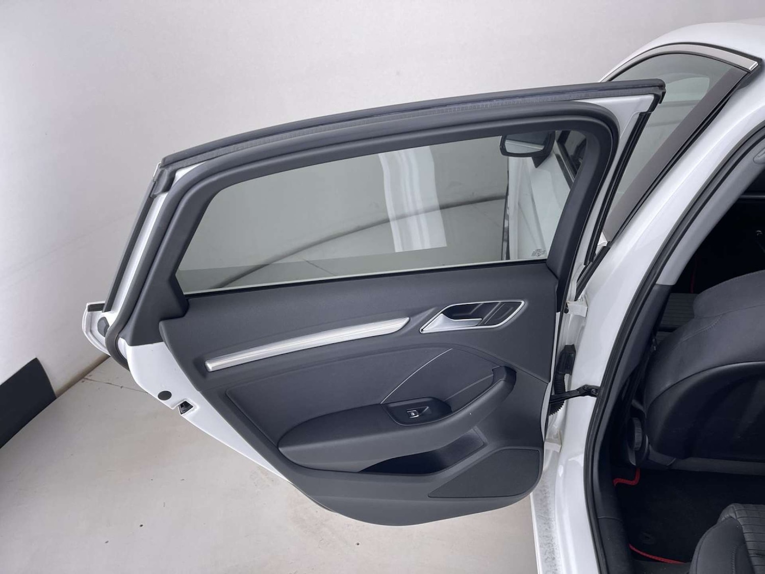 Used Audi A3 2017 for sale - 76127593: Photo 28