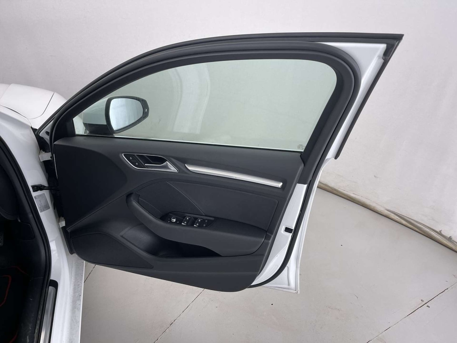 Used Audi A3 2017 for sale - 76127593: Photo 29