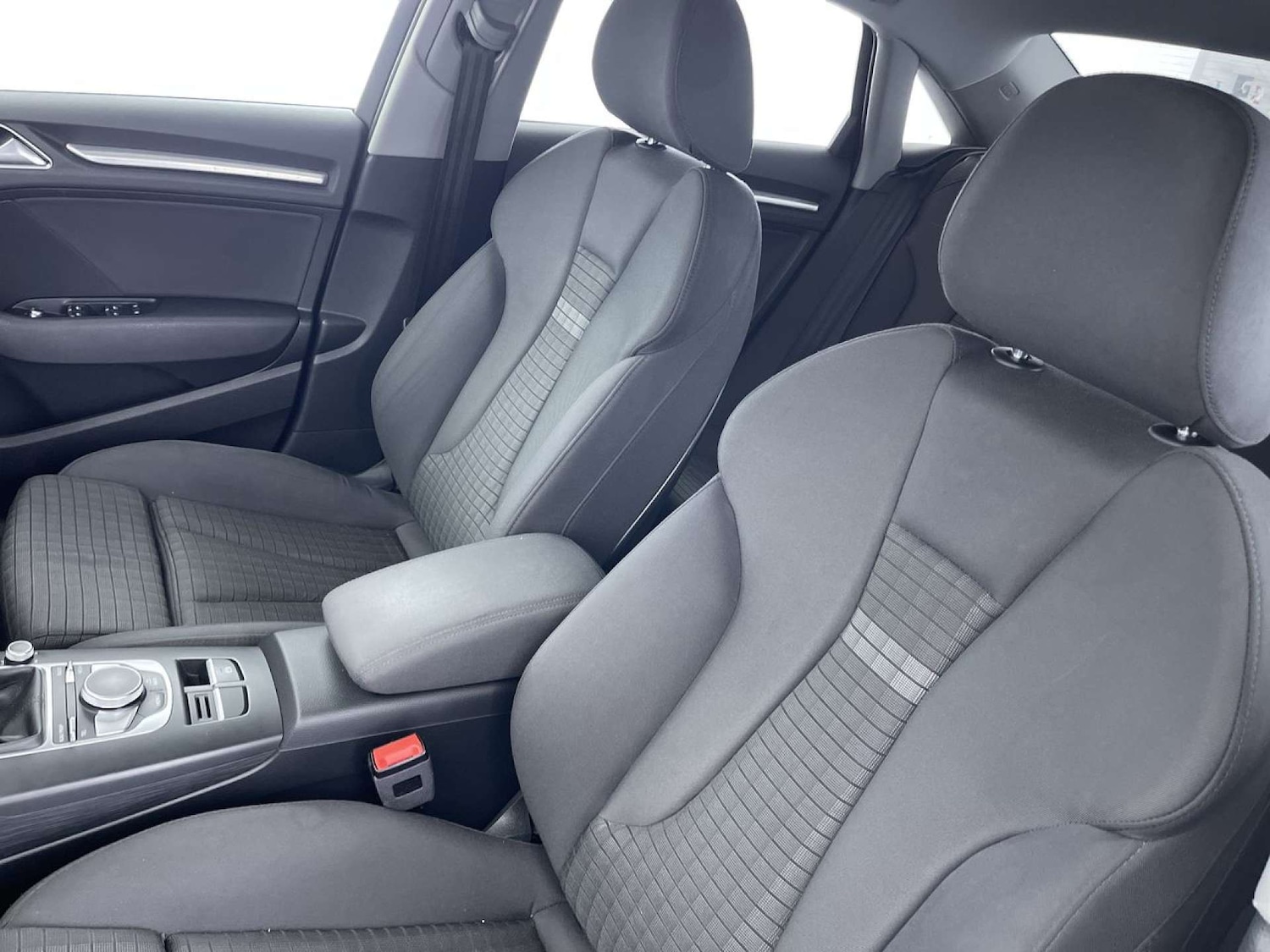 Used Audi A3 2017 for sale - 76127593: Photo 31
