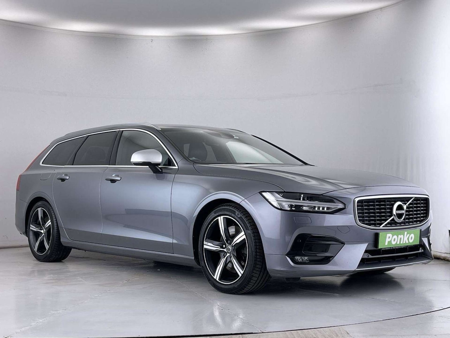 Used Volvo V90 2017 for sale - 75958214: Photo 1