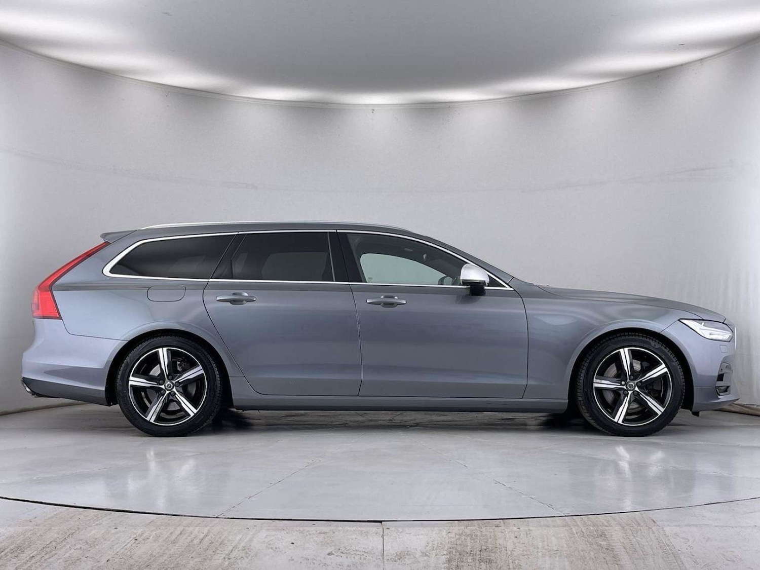 Used Volvo V90 2017 for sale - 75958214: Photo 15