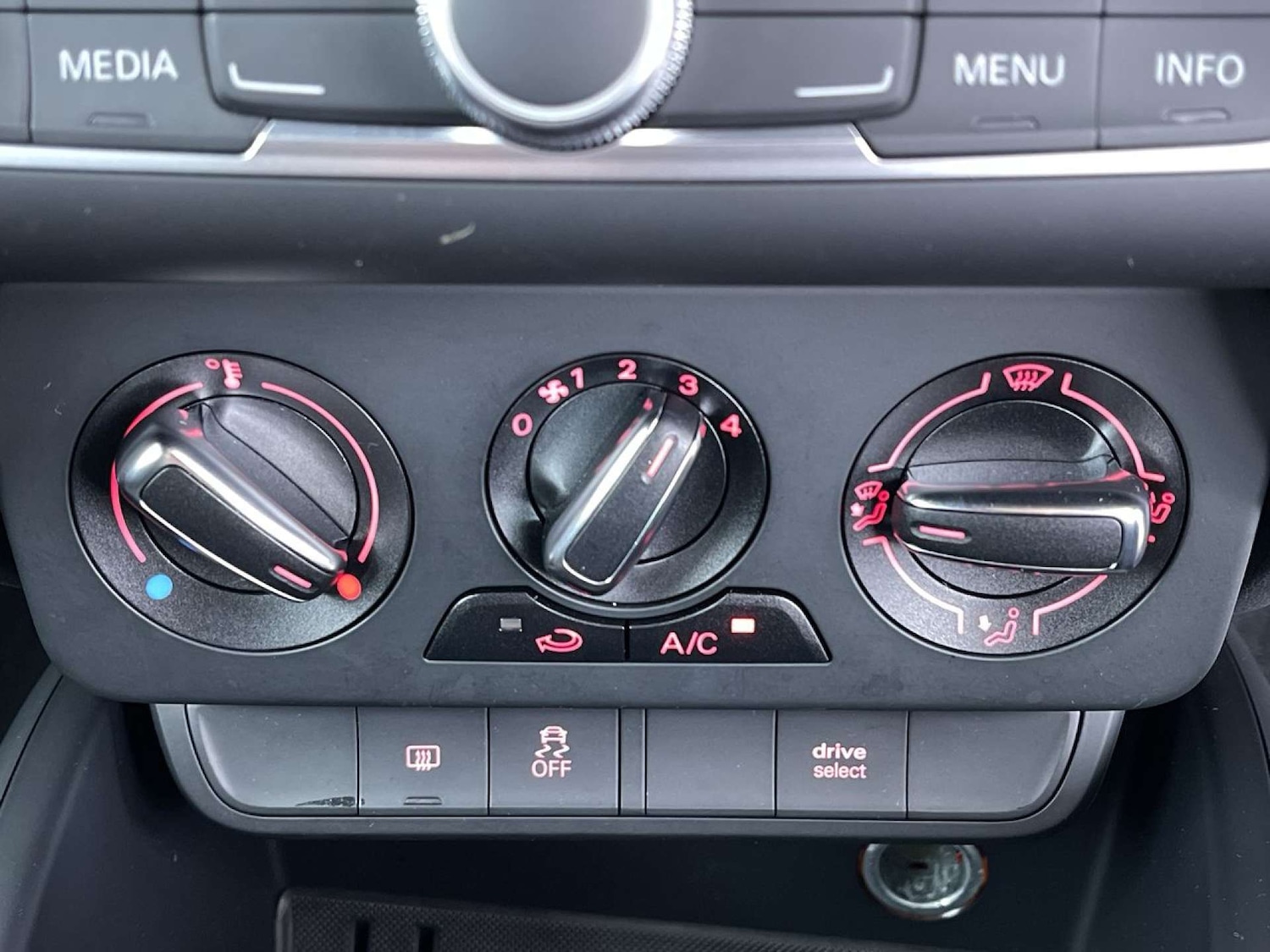 Used Audi A1 2015 for sale - 77271553: Photo 41