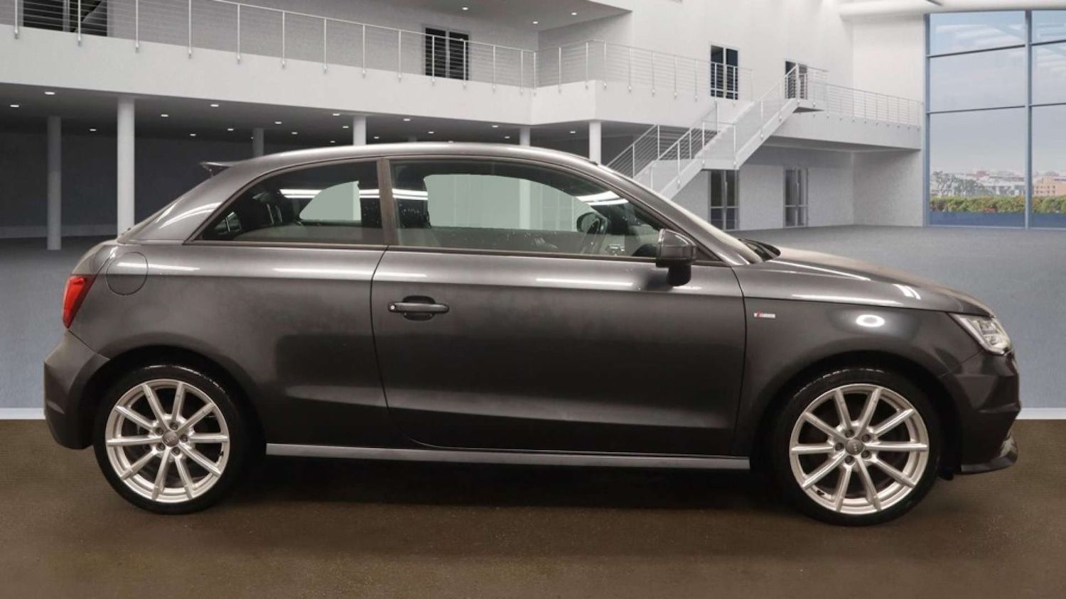 Used Audi A1 2015 for sale - 77271553: Photo 5