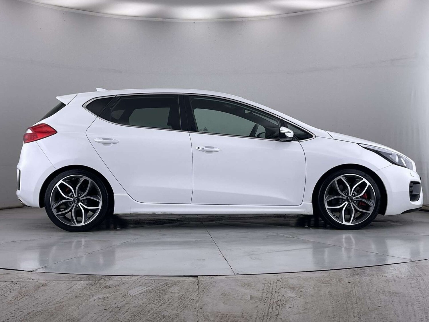 Used Kia Ceed 2018 for sale - 76558367: Photo 14