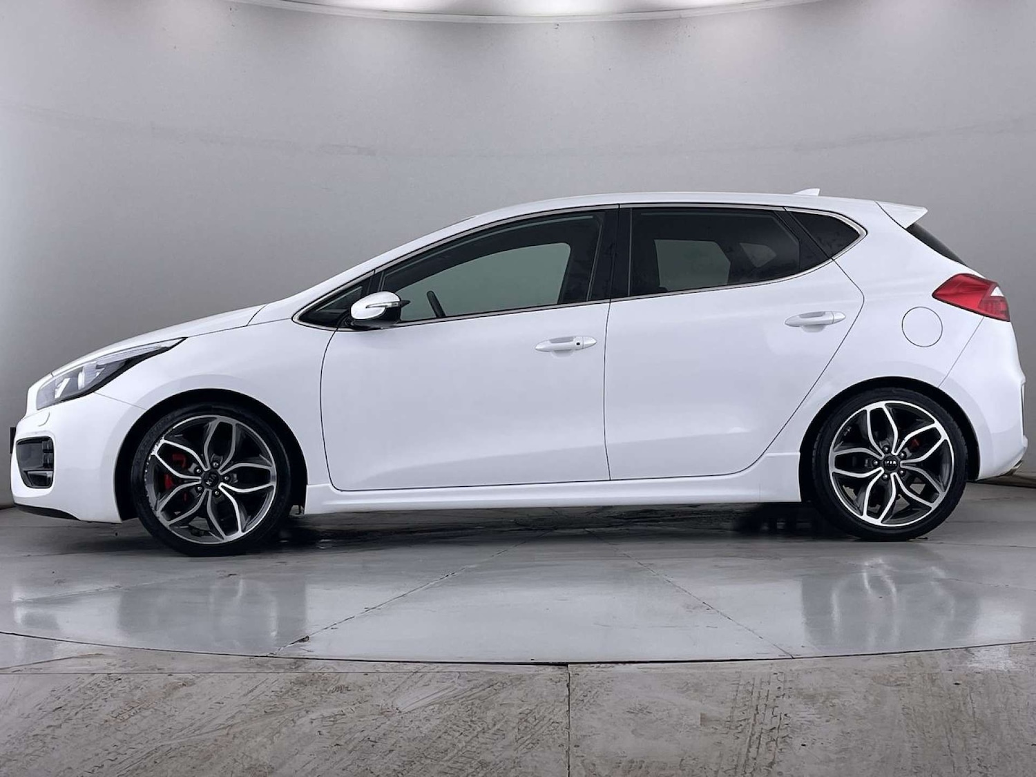 Used Kia Ceed 2018 for sale - 76558367: Photo 15