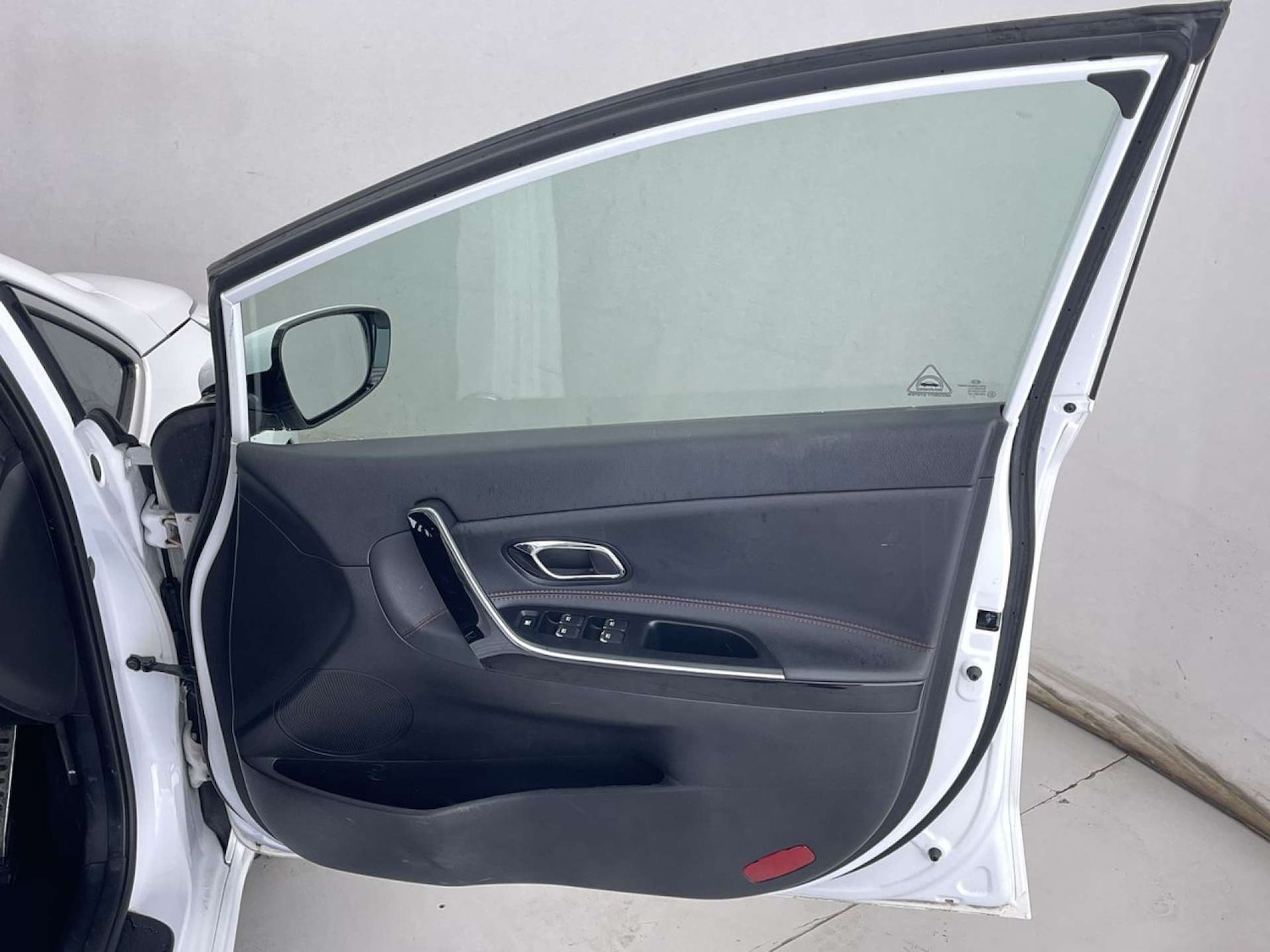 Used Kia Ceed 2018 for sale - 76558367: Photo 28