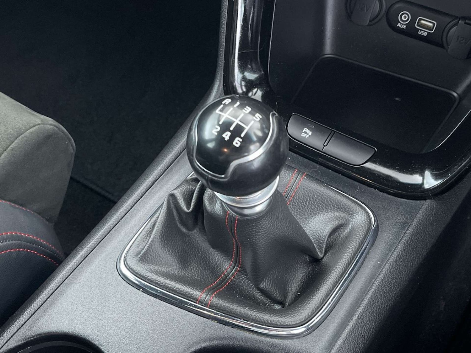 Used Kia Ceed 2018 for sale - 76558367: Photo 48