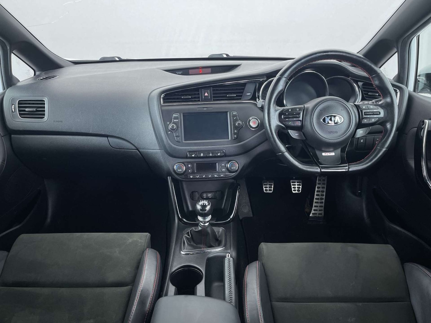 Used Kia Ceed 2018 for sale - 76558367: Photo 8