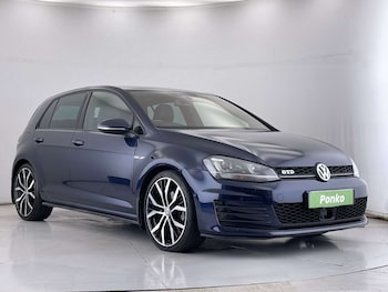 Volkswagen - Golf