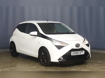 Used Toyota AYGO 2018 for sale - 77469836: Photo