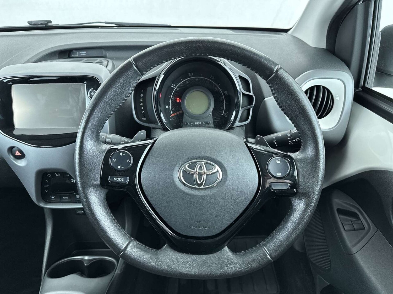 Used Toyota AYGO 2018 for sale - 77469836: Photo 36