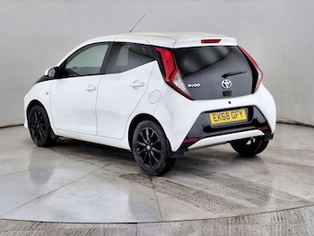 Used Toyota AYGO 2018 for sale - 77469836: Photo