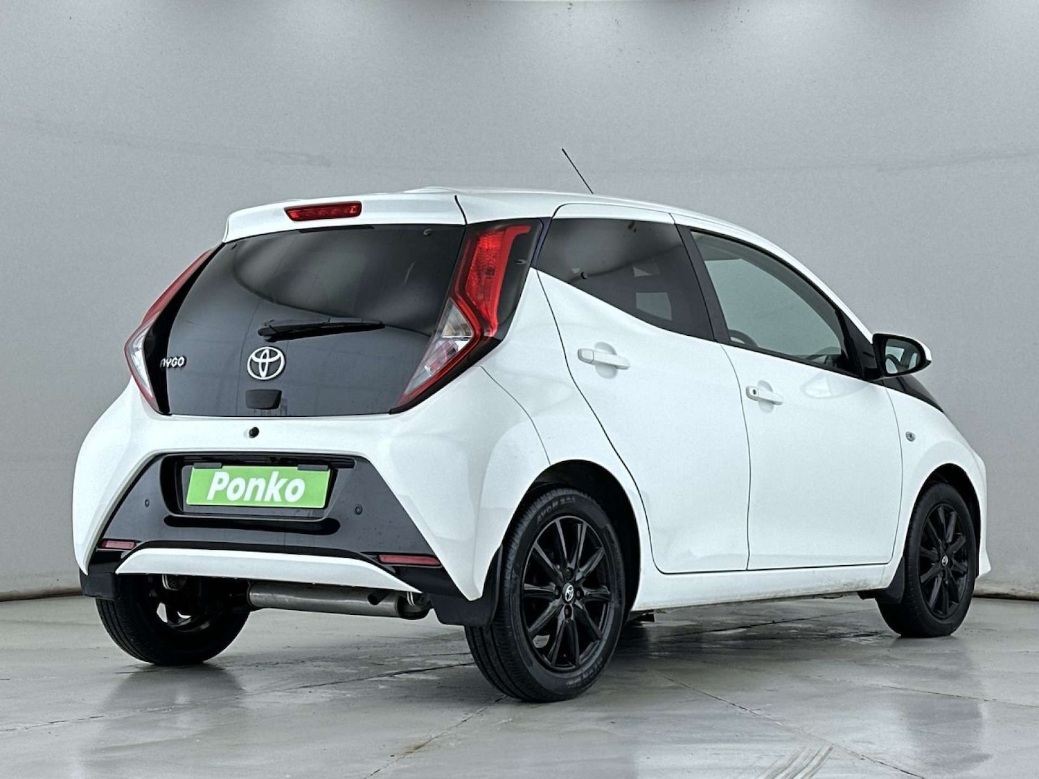 Used Toyota AYGO 2018 for sale - 77469836: Photo 5