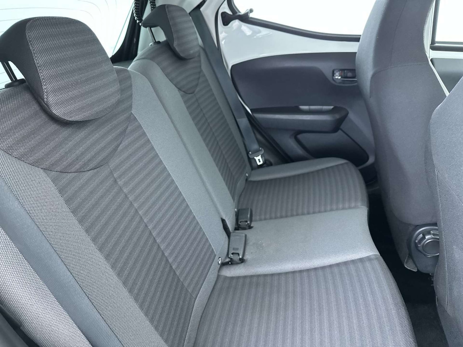 Used Toyota AYGO 2018 for sale - 77469836: Photo 9