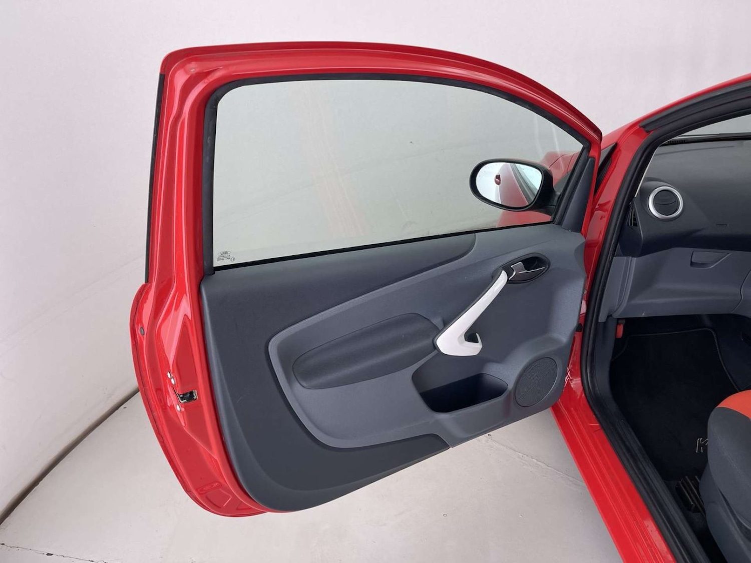 Used Ford Ka 2015 for sale - 76542290: Photo 27