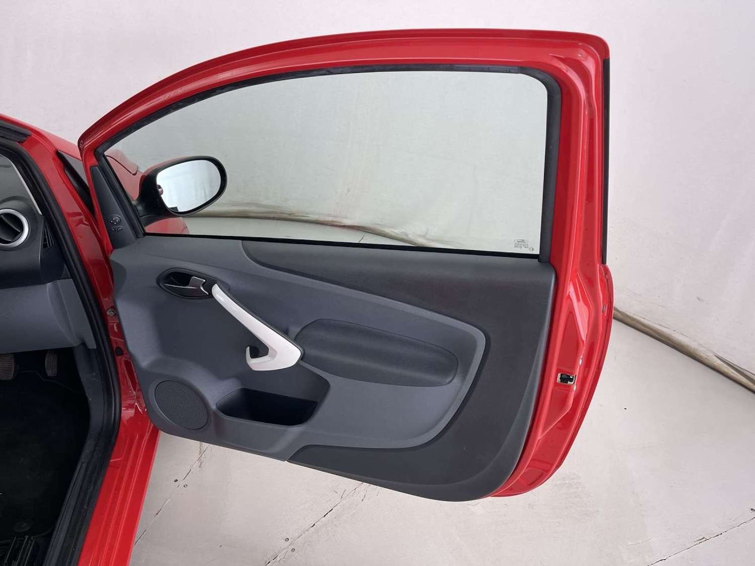 Used Ford Ka 2015 for sale - 76542290: Photo 28