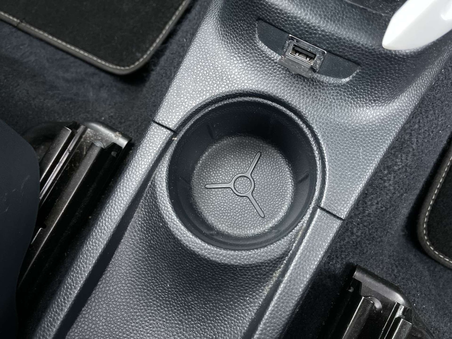 Used Ford Ka 2015 for sale - 76542290: Photo 44