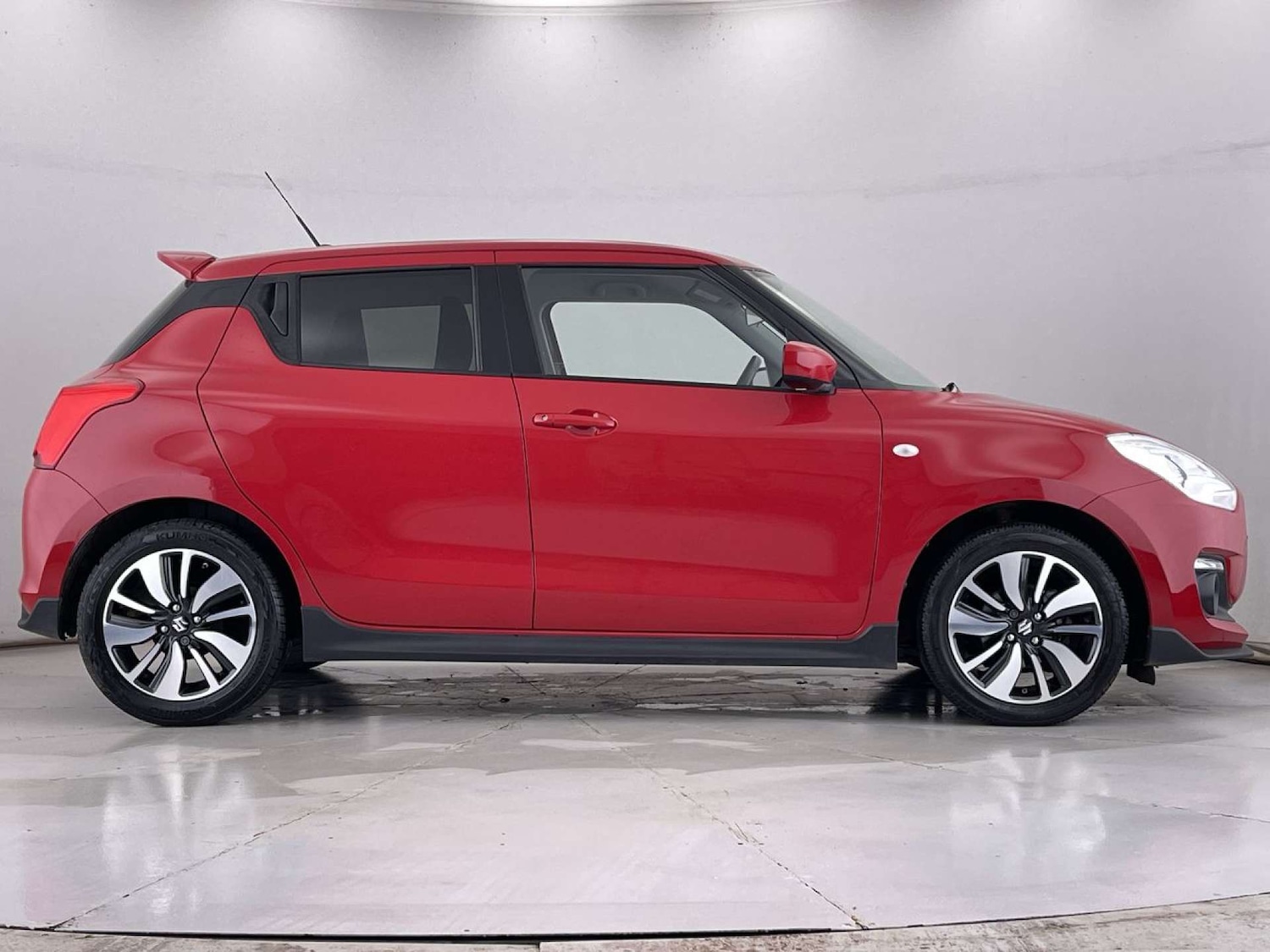 Used Suzuki Swift 2019 for sale - 76919159: Photo 15