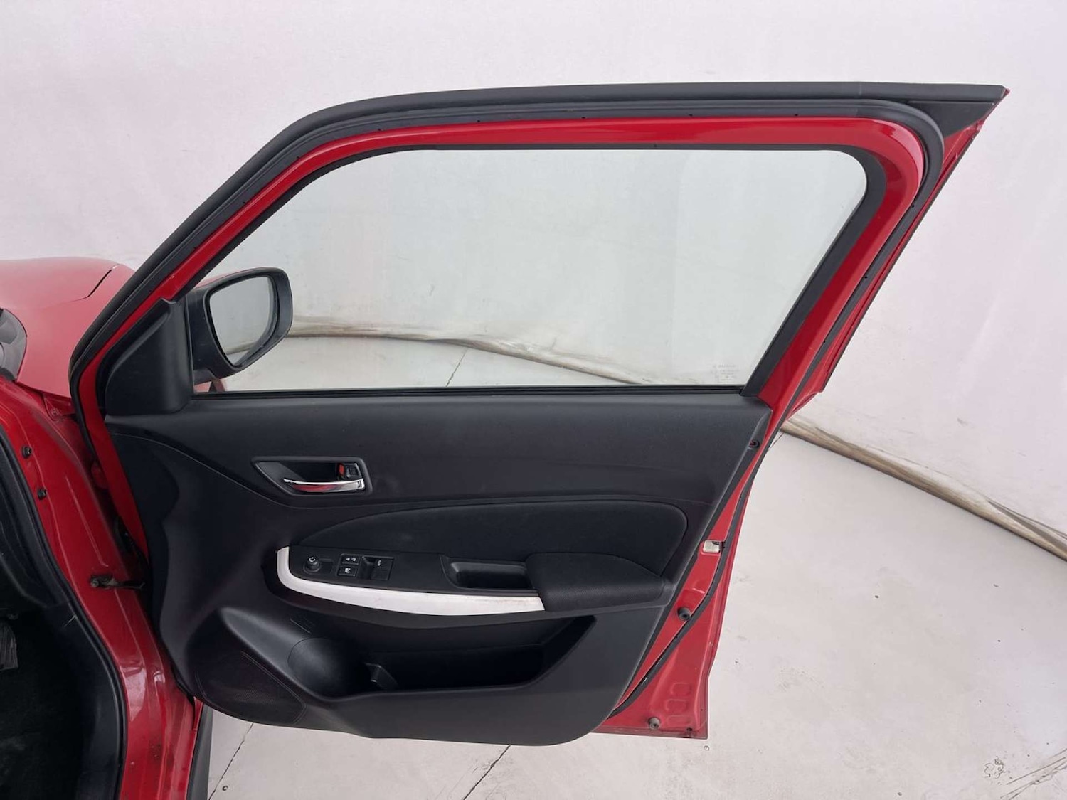 Used Suzuki Swift 2019 for sale - 76919159: Photo 29