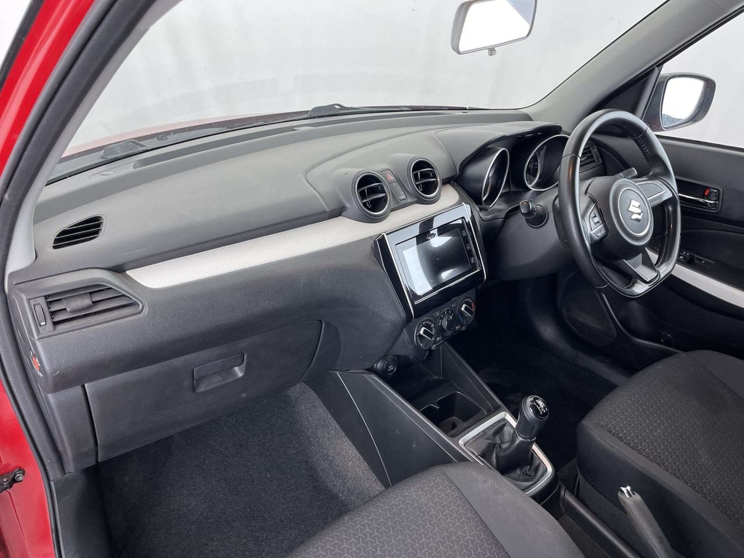 Used Suzuki Swift 2019 for sale - 76919159: Photo 32