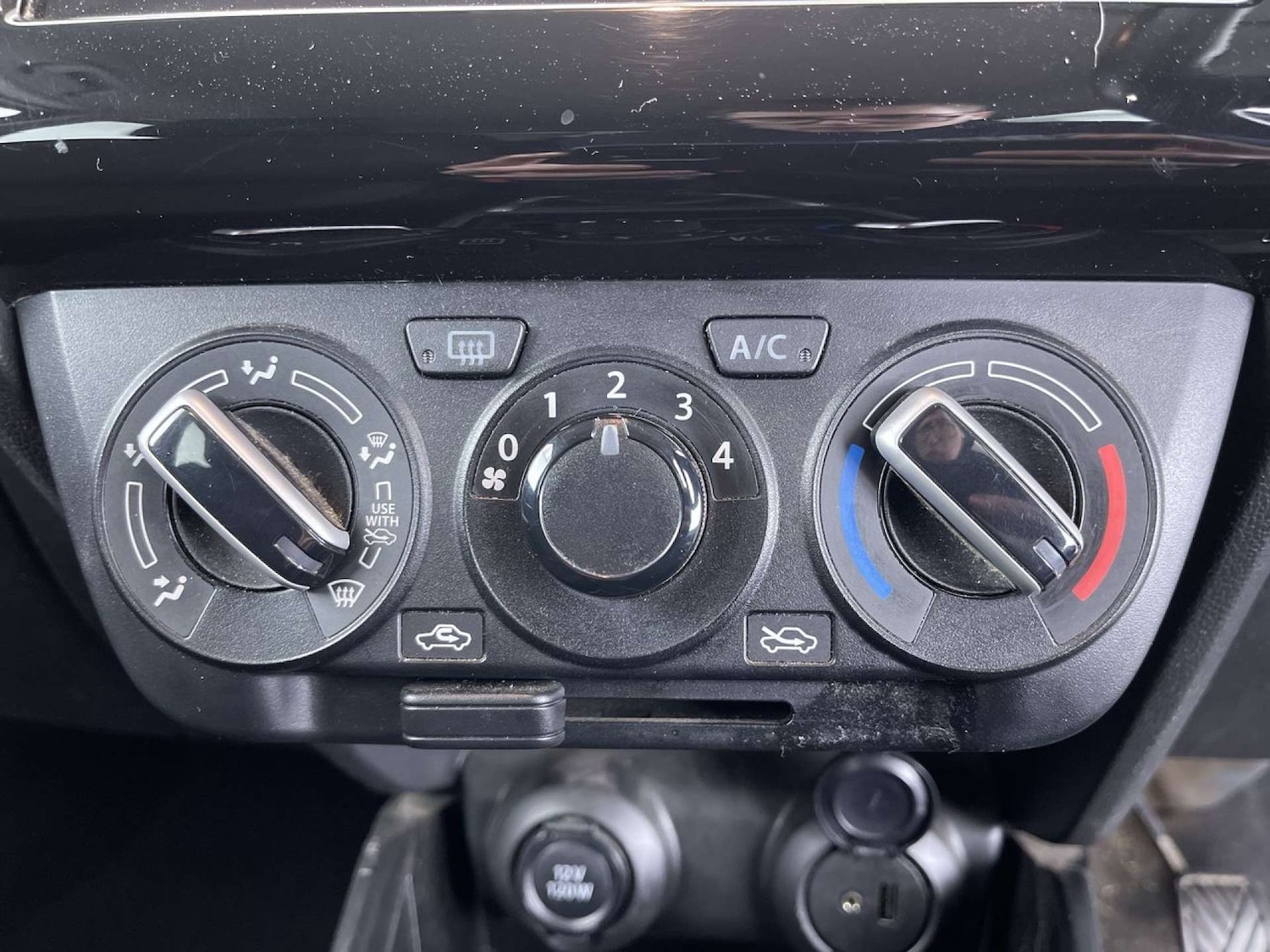 Used Suzuki Swift 2019 for sale - 76919159: Photo 44