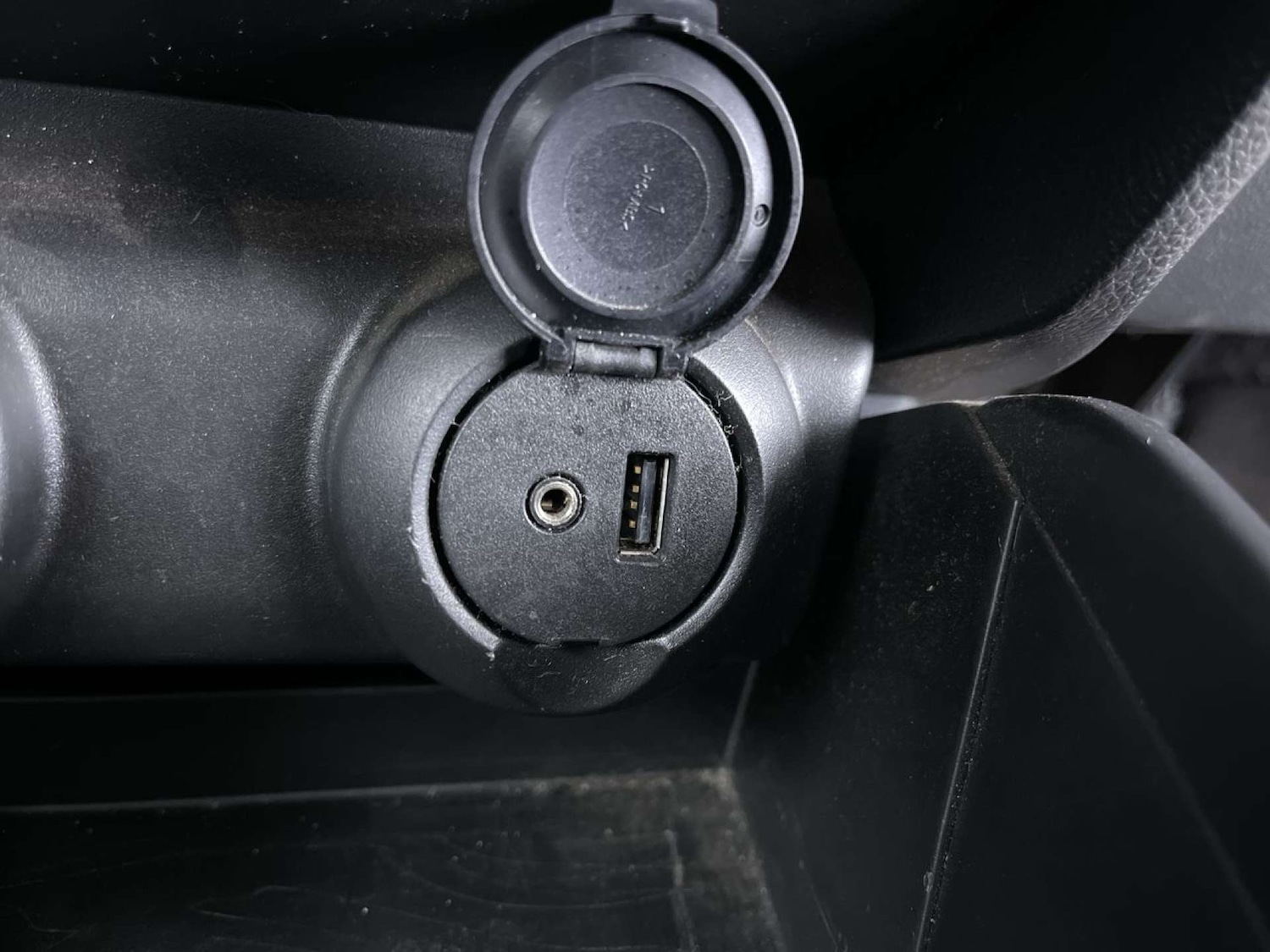 Used Suzuki Swift 2019 for sale - 76919159: Photo 46