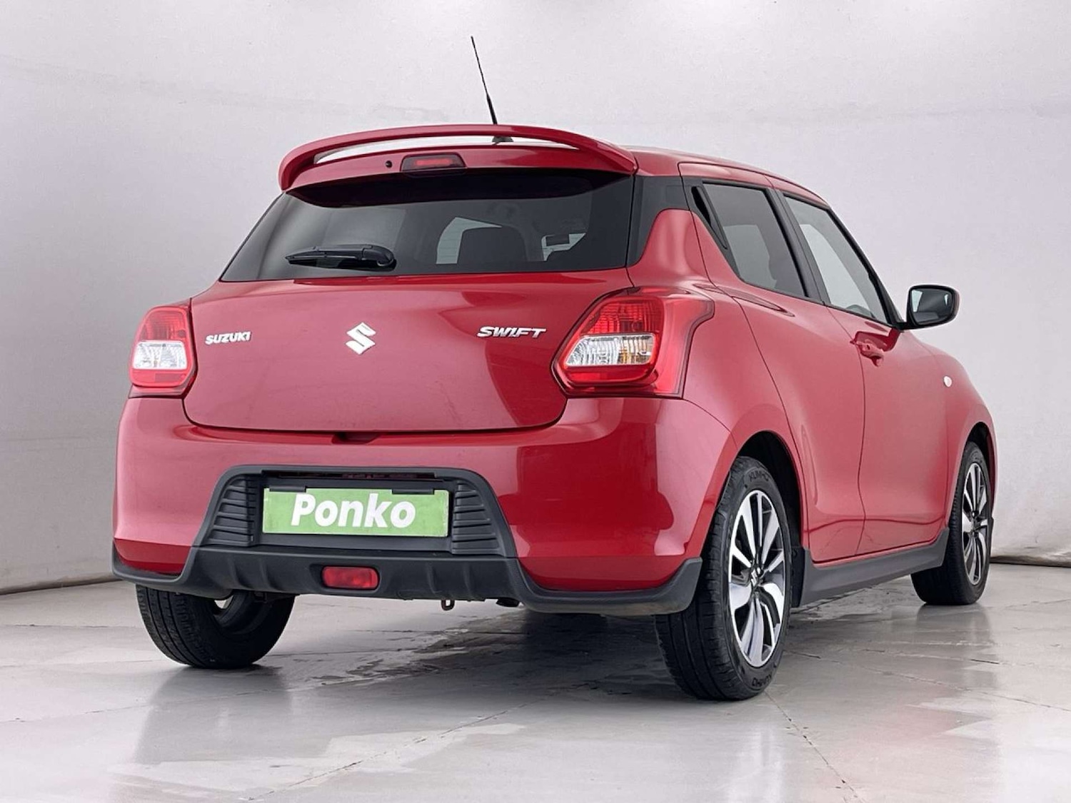 Used Suzuki Swift 2019 for sale - 76919159: Photo 5