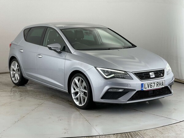 Used SEAT Leon 2017 for sale - 76319739: Photo 1