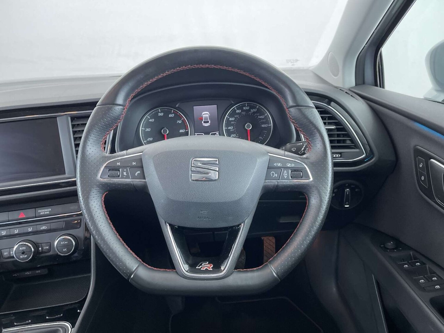 Used SEAT Leon 2017 for sale - 76319739: Photo 36