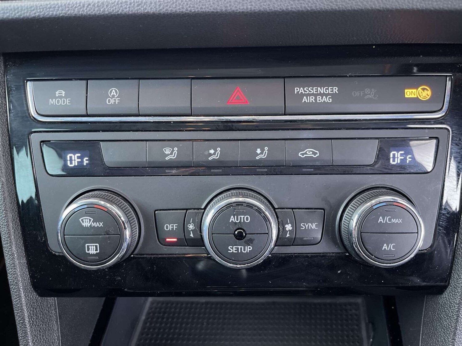 Used SEAT Leon 2017 for sale - 76319739: Photo 44